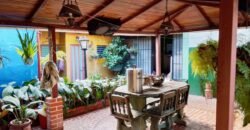 Vende casa quinta, Doble proposito: Residencial-Comercial, en Barrio Obrero, San Cristóbal, Estado Táchira, Venezuela.